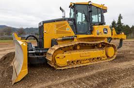 OPERATOR MANUAL - JOHN DEERE 750C Crawler Dozer (OMT165719)