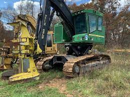 OPERATOR MANUAL - JOHN DEERE 759G LEVELING FELLER-BUNCHER (F388818) (Serial No. WC759GX001067-) DOWNLOAD