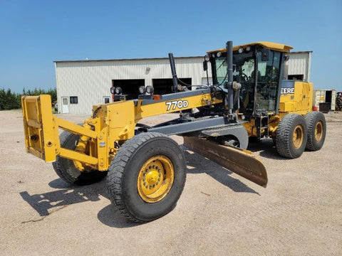 OPERATOR MANUAL - JOHN DEERE 770D Motor Grader (OMT202890) DOWNLOAD