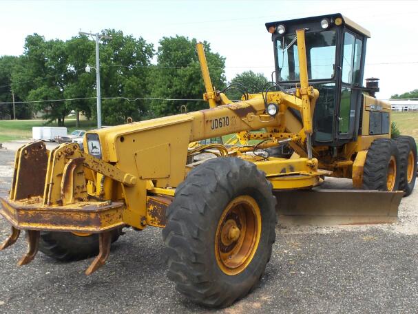 OPERATOR MANUAL - JOHN DEERE AUTOMATIC BLADE CONTROL SYSTEM (FOR JD670, JD670-A AND JD672-A MOTOR GRADERS) (OMT65038) DOWNLOAD