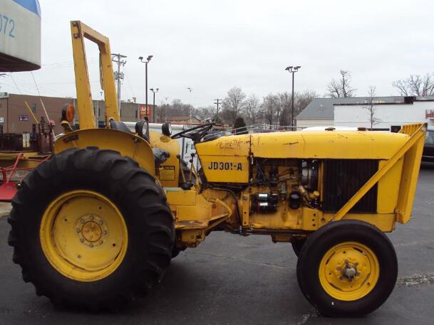 OPERATOR MANUAL - JOHN DEERE JD301 Tractor and Loader (OMT42366) DOWNLOAD