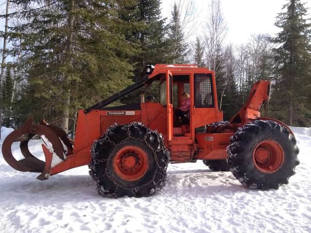 OPERATOR MANUAL - JOHN DEERE TIMBERJACK 350 Skidder-Deutz Powered SN: 8044011 SN: 351365-354999 DOWNLOAD