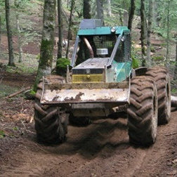 OPERATOR MANUAL - JOHN DEERE TIMBERJACK 450 & 520 Powershift Skidder SN: P/N: 8045510 DOWNLOAD