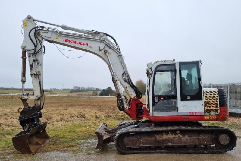 OPERATOR'S MANUAL - TAKEUCHI TB1140 COMPACT EXCAVATOR 51400007- AN0F003 FRENCH DOWNLOAD 