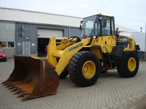 Operating and Maintenance Instructions Manual - Komatsu WA320-5 Wheel Loader 