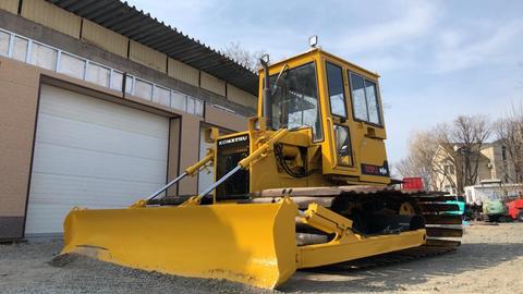 Operation and Maintenance Manual - Komatsu D20PLL-5(JPN) Bulldozer SN 50003-60000