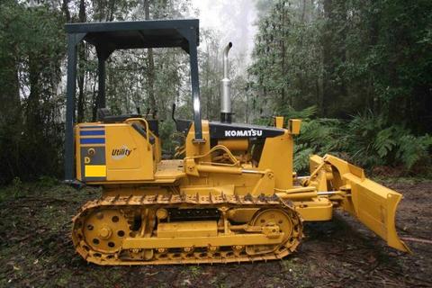 Operation and Maintenance Manual - Komatsu D21PL-6(JPN) Bulldozer SN 60001-UP