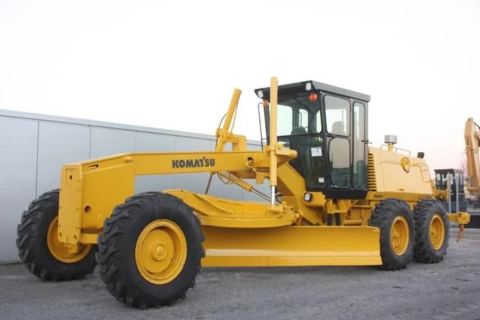 Operation and Maintenance Manual - Komatsu GD530AW-2(USA)-C Motor Grader SN 202002-UP