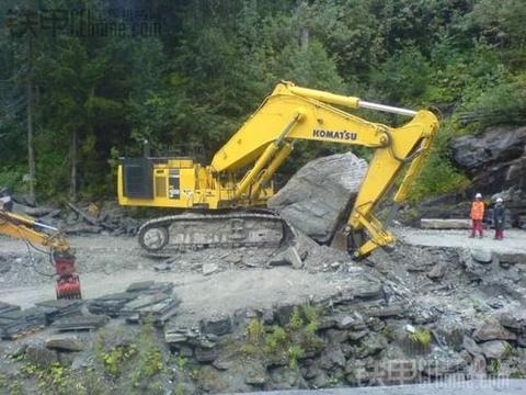 Operation and Maintenance Manual - Komatsu PC1000LC-1(JPN) CRAWLER EXCAVATOR SN 10001-10376