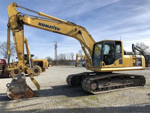 Operation and Maintenance Manual - Komatsu PC200LC-8(THA) CRAWLER EXCAVATOR SN C60001-UP