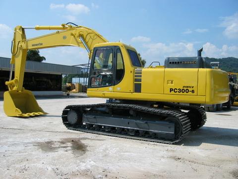 Operation and Maintenance Manual - Komatsu PC300LC-6(JPN) CRAWLER EXCAVATOR SN 33001-33465