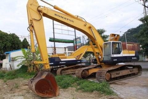 Operation and Maintenance Manual - Komatsu PC400-5(JPN) CRAWLER EXCAVATOR SN 20001-20602