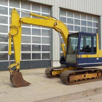 Operation and Maintenance Manual - Komatsu PC60-5(JPN) Crawler Excavator SN 20501-UP