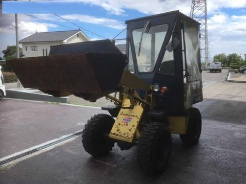 Operation and Maintenance Manual - Komatsu WA20-1(JPN) Wheel Loader SN 1773-UP