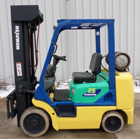 Operator's Manual - Komatsu fg25ST-12 Forklift