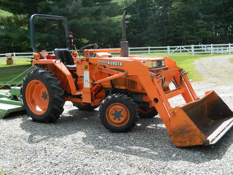 Operator's Manual - Kubota L2250 L2550 L2850 L3250 2WD 4WD Tractor Download