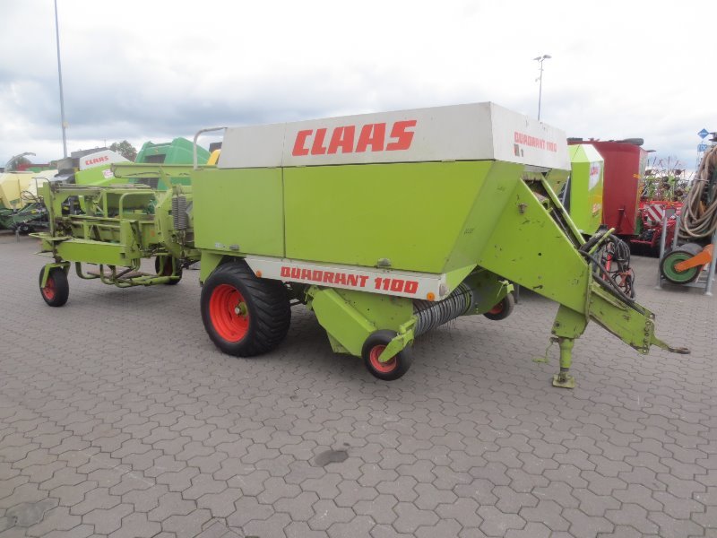 PARTS CATALOG MANUAL - CLAAS QUADRANT 1100 BALERS SN 04400001 - 04400724