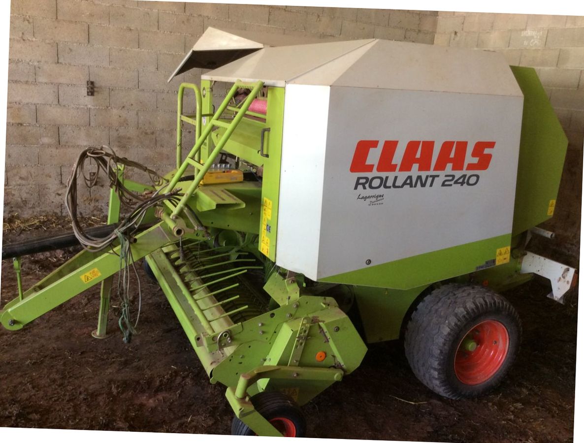 PARTS CATALOG MANUAL - CLAAS ROLLANT 240 BALER SN 74900011-74999999