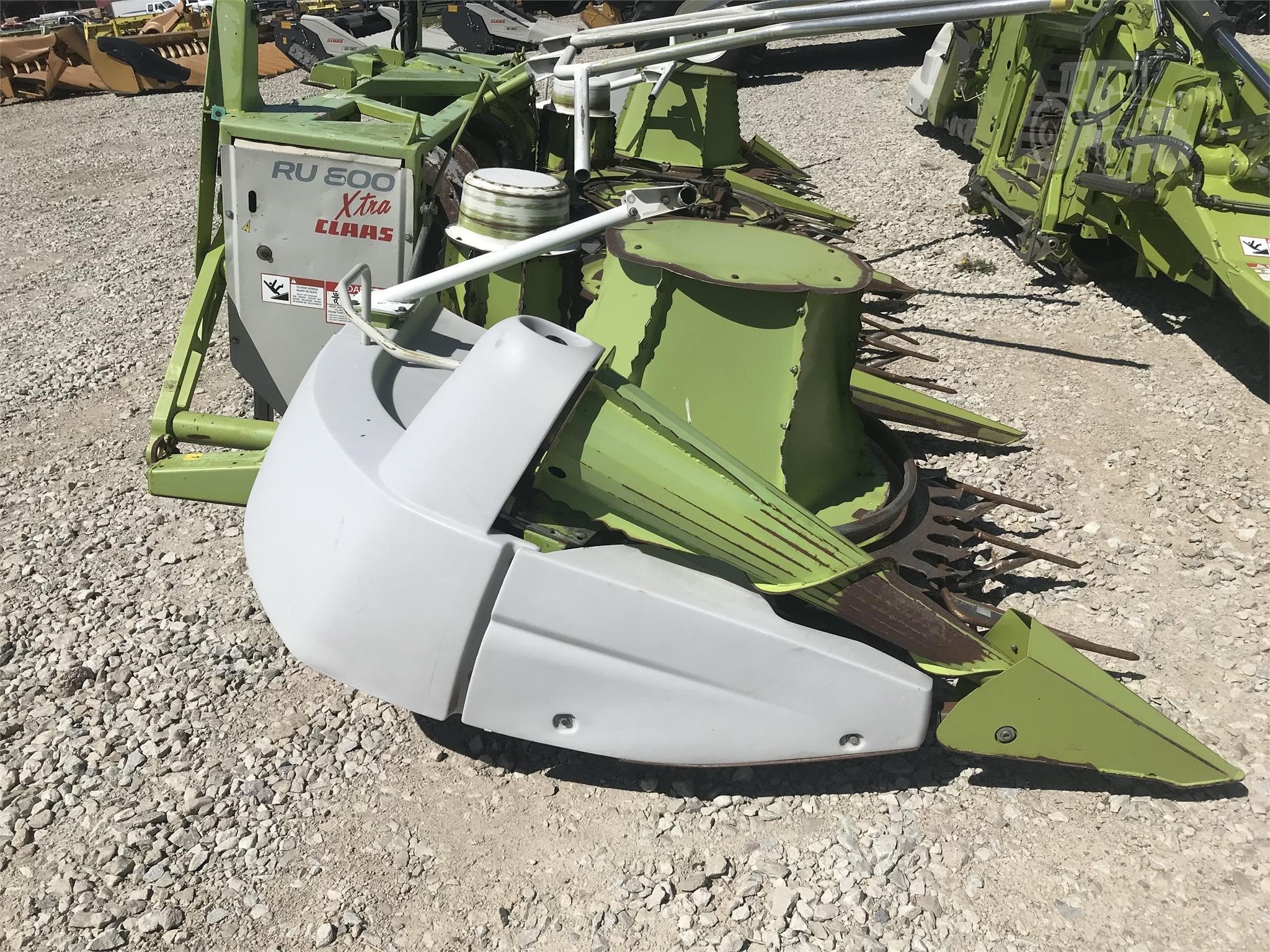 PARTS CATALOG MANUAL - CLAAS RU600 CONTOUR FORAGE HARVESTER