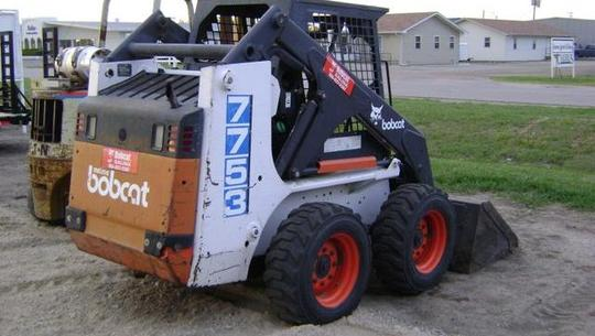 PARTS MANUAL - BOBCAT 7753 SKID STEER LOADER 509611001 - 509615999