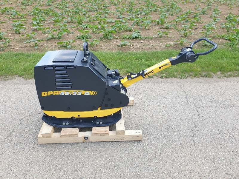 PARTS MANUAL - BOMAG BPR 45/55 D VIBRATORY PLATE (REVERSIBLE) SN 101692011001 - 101692011041 (00817977) DOWNLOAD