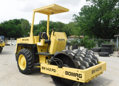 PARTS MANUAL - BOMAG BW 142 PD-2 Single Drum Vibratory Roller SN 109510220101 - 109510229999 (00811582) Download