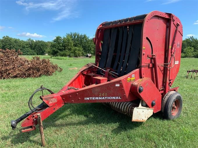 PARTS MANUAL - CASE IH 241 ROUND BALER DOWNLOAD 