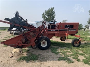 PARTS MANUAL - CASE IH 4000 SELF-PROPELLED WINDROWER DOWNLOAD