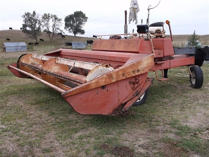 PARTS MANUAL - CASE IH 650 SELF-PROPELLED WINDROWER DOWNLOAD