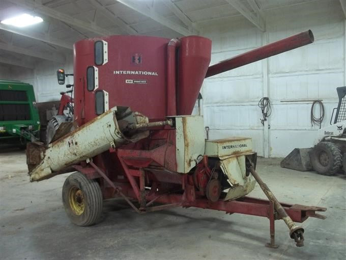 PARTS MANUAL - CASE IH 850 GRINDER MIXER DOWNLOAD