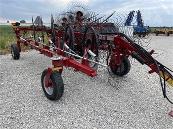 PARTS MANUAL - CASE IH WR201 WHEEL RAKE DOWNLOAD