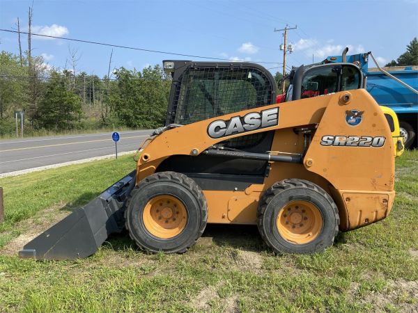 PARTS MANUAL - CASE SR220 SKID STEER LOADER DOWNLOAD