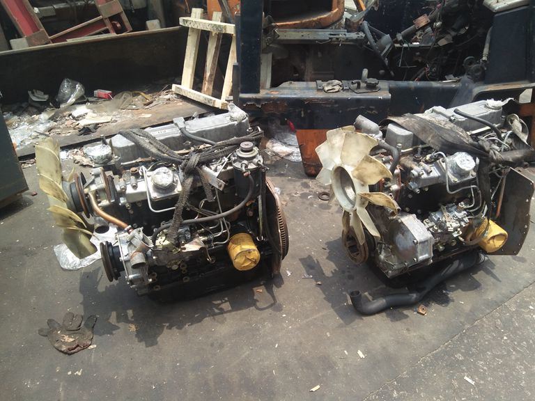 PARTS MANUAL - KOMATSU 4D94LE-2Z-AE (US) ENGINE SN 00101-UP (WITH CAB) DOWNLOAD