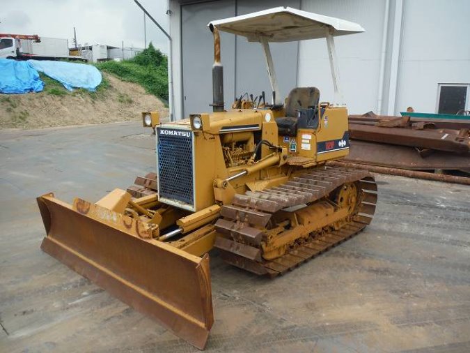 PARTS MANUAL - KOMATSU D21P-6A (JPN) Bulldozer SN 60001-UP (Power Angle Tilt Dozer) DOWNLOAD