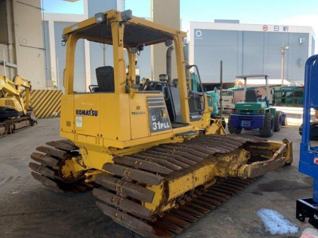 PARTS MANUAL - KOMATSU D31PLL-21 (JPN) Bulldozer SN 1001-UP (For Indonesia) DOWNLOAD