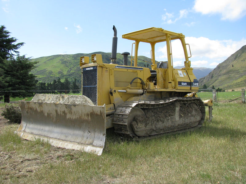 PARTS MANUAL - KOMATSU D41E-3 (US) BULLDOZER SN 6001-UP (For EU/Power Angle Tilt Dozer) DOWNLOAD 