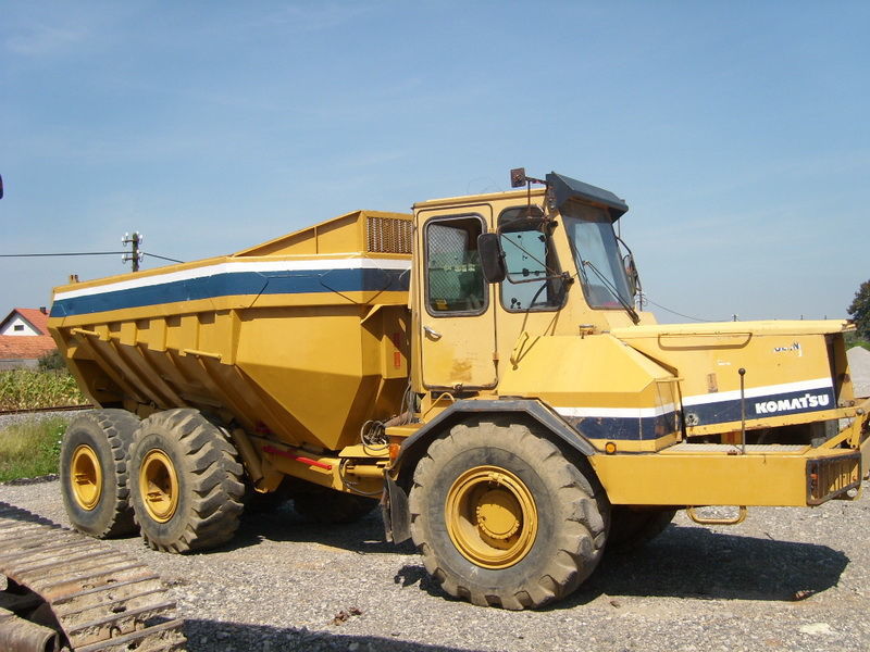 PARTS MANUAL - KOMATSU HA270-3 (JPN) DUMP TRUCK SN 313001-UP (ZF Transmission Installed) DOWNLOAD