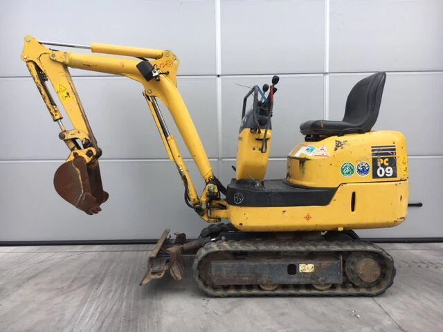 PARTS MANUAL - KOMATSU PC09-1 (US) CRAWLER EXCAVATOR SN 10001-UP (KUD Spec- TIER 2 Eng- Installed) DOWNLOAD