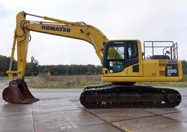 PARTS MANUAL - KOMATSU PC200LC-6 (US) CRAWLER EXCAVATOR SN 80001-UP (Overseas Version) DOWNLOAD