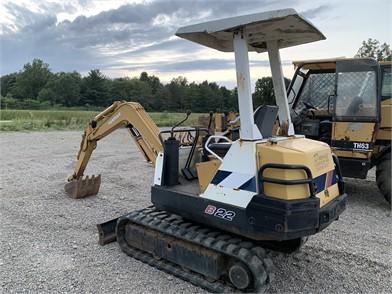 Parts Catalog Manual - Yanmar B22-P(R), B22-C(R) Crawler Backhoe Download