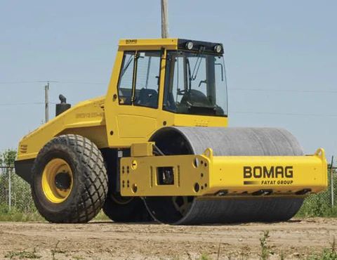 Download Bomag BW 225 D-3 Single Drum Vibratory Roller Parts Manual 101580621007- 101580621024