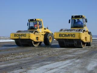Download Bomag BW 226 DH-4 Single Drum Vibratory Roller Parts Manual 101584061001- 101584061005
