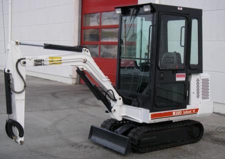 Parts Manual - Bobcat 220 Excavator 508215001 & Above