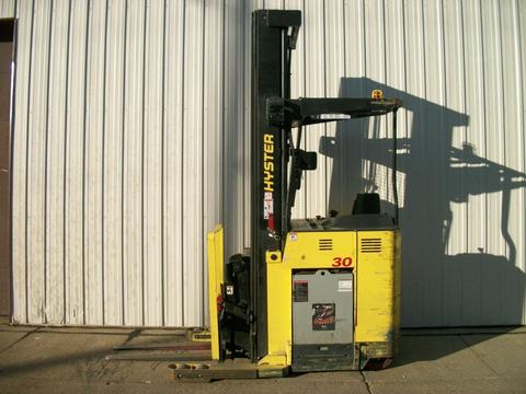 Parts Manual - Hyster N30XMDR3 N45XMR3 Electric Reach Truck G138 Series