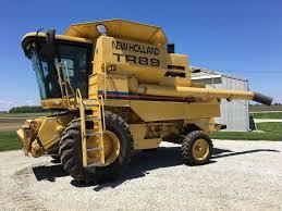 Parts Manual - New Holland TR89, TR99 Combine 