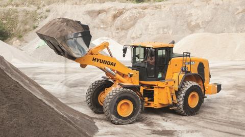 SERVICE MANUAL - HYUNDAI HL975 WHEEL LOADER DOWNLOAD