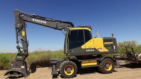 SERVICE MANUAL - VOLVO EW180E EXCAVATOR DOWNLOAD