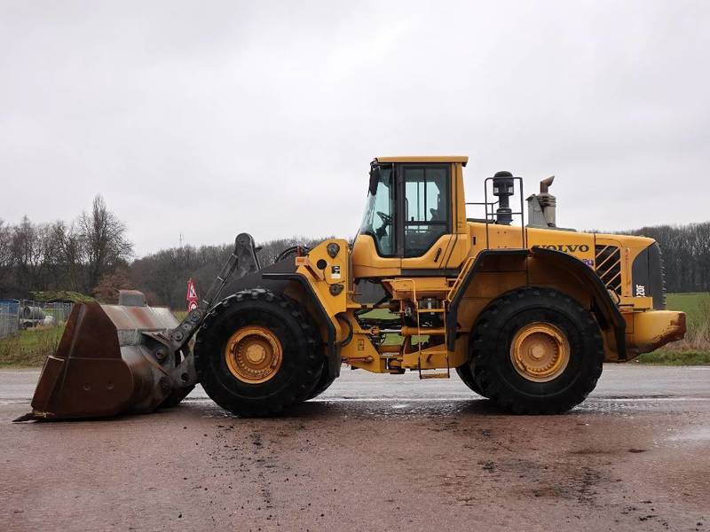 SERVICE MANUAL - VOLVO L220F WHEEL LOADER DOWNLOAD