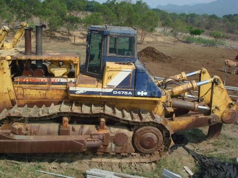 SERVICE MANUAL + OPERATION & MAINTENANCE MANUAL - KOMATSU D475A-2 BULLDOZER  