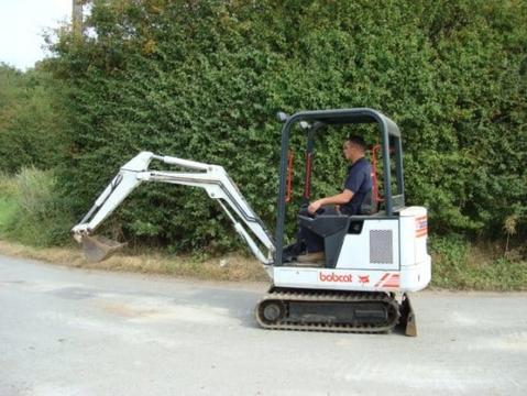 Service Manual - Bobcat 320 Excavator 